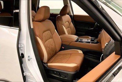 2026 Nissan Pathfinder Platinum 4WD - Captain Chairs, Accent, Cargo, Lighting Pkgs