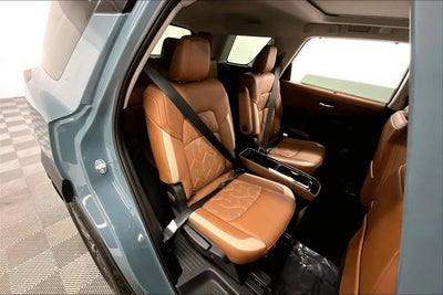 2026 Nissan Pathfinder Platinum 4WD - Captain Chairs, Accent, Lighting, Cargo Pkgs