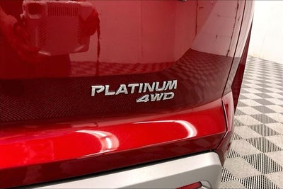 2023 Nissan Pathfinder Platinum