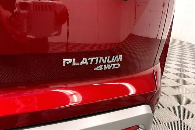 2023 Nissan Pathfinder Platinum