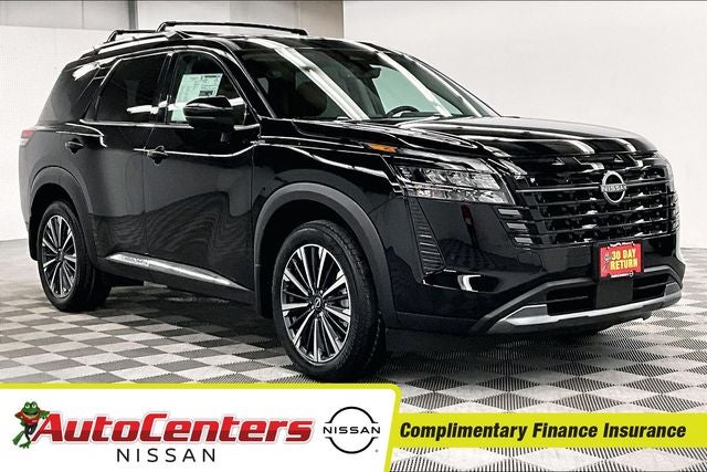 2026 Nissan Pathfinder Platinum 4WD - Captain Chairs and Cargo Pkgs