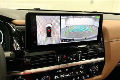 2026 Nissan Pathfinder Platinum 4WD - Captain Chairs and Cargo Pkgs