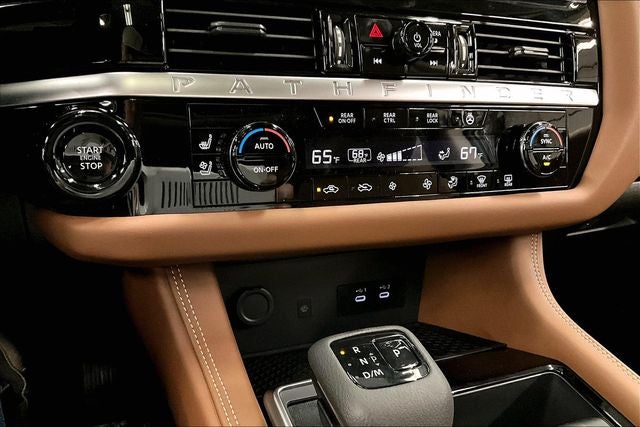 2026 Nissan Pathfinder Platinum 4WD - Captains Chairs and Cargo Pkgs
