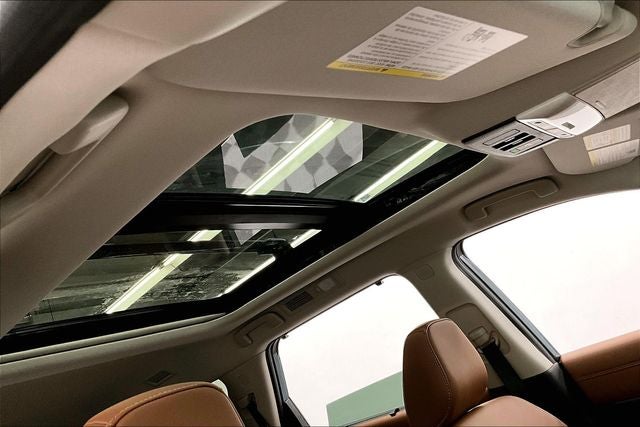 2026 Nissan Pathfinder Platinum 4WD - Captains Chairs and Cargo Pkgs