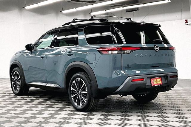 2026 Nissan Pathfinder Platinum 4WD - Captains Chairs and Cargo Pkgs
