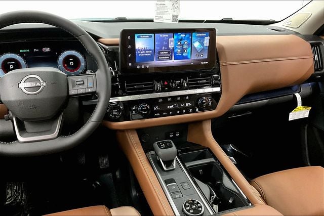 2026 Nissan Pathfinder Platinum 4WD - Captains Chairs and Cargo Pkgs