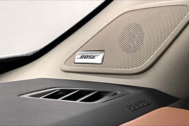 2026 Nissan Pathfinder Platinum 4WD - Captain Chairs, Accent, Cargo, Lighting Pkgs