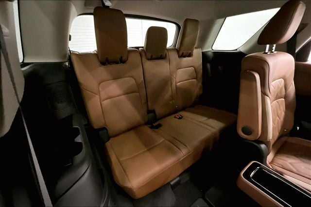 2026 Nissan Pathfinder Platinum 4WD - Accent, Captain Chairs, Lighting, Cargo Pkgs