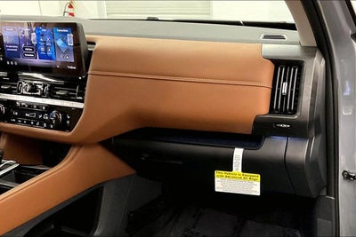 2026 Nissan Pathfinder Platinum 4WD - Accent, Captain Chairs, Lighting, Cargo Pkgs