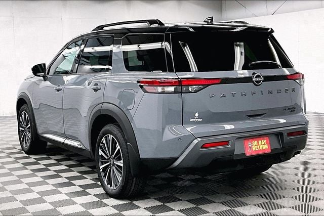 2026 Nissan Pathfinder Platinum 4WD - Accent, Captain Chairs, Lighting, Cargo Pkgs