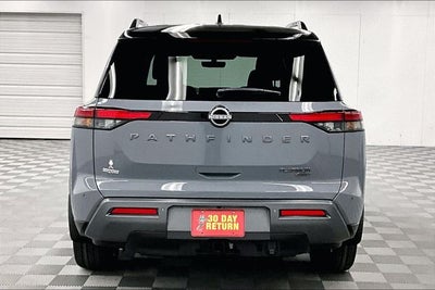 2026 Nissan Pathfinder Platinum 4WD - Accent, Captain Chairs, Lighting, Cargo Pkgs