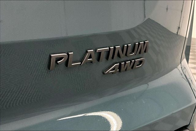 2026 Nissan Pathfinder Platinum 4WD - Captain Chairs and Cargo Packages