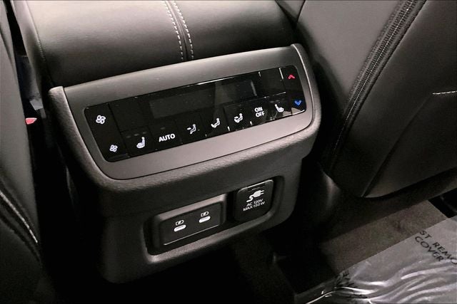 2026 Nissan Pathfinder Platinum 4WD - Captain Chairs and Cargo Packages