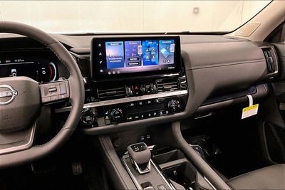 2026 Nissan Pathfinder Platinum 4WD - Captain Chairs and Cargo Packages
