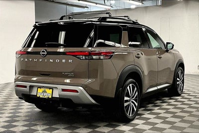 2023 Nissan Pathfinder Platinum