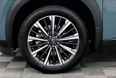 2026 Nissan Pathfinder Platinum 4WD - Accent, Captain Chairs, Lighting, Cargo Pkgs