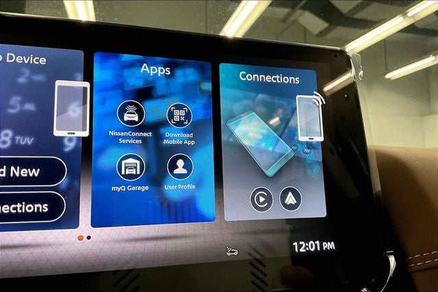 2026 Nissan Pathfinder Platinum 4WD - Accent, Captain Chairs, Lighting, Cargo Pkgs