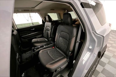 2026 Nissan Pathfinder Platinum 4WD - Captain Chairs, Accent, Cargo, Lighting Pkgs