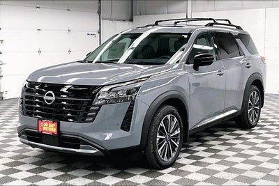2026 Nissan Pathfinder Platinum 4WD - Captain Chairs, Accent, Cargo, Lighting Pkgs
