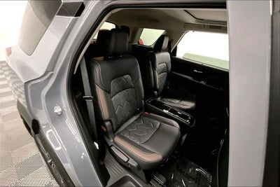 2026 Nissan Pathfinder Platinum 4WD - Captain Chairs, Accent, Cargo, Lighting Pkgs