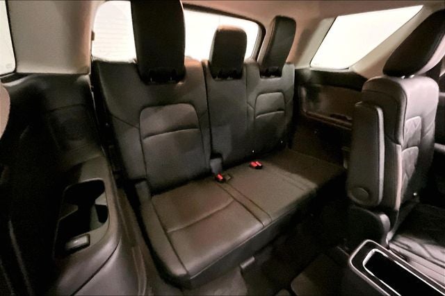 2026 Nissan Pathfinder Platinum 4WD - Captain Chairs, Accent, Cargo, Lighting Pkgs