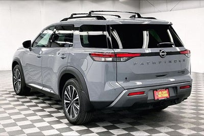 2026 Nissan Pathfinder Platinum 4WD - Captain Chairs, Accent, Cargo, Lighting Pkgs