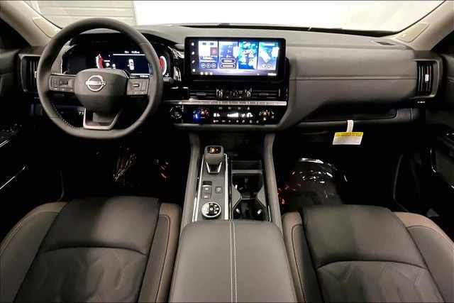 2026 Nissan Pathfinder Platinum 4WD - Captain Chairs, Accent, Cargo, Lighting Pkgs