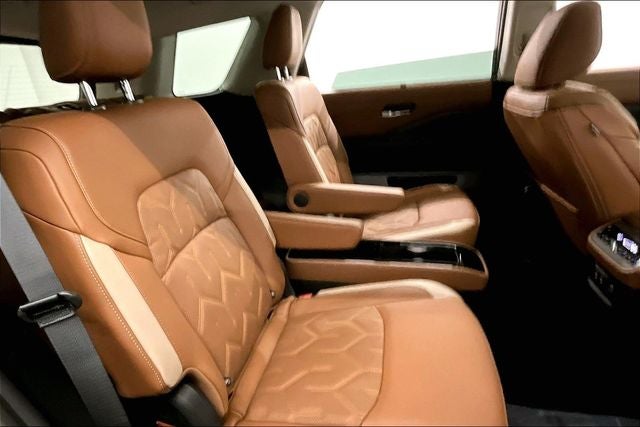 2026 Nissan Pathfinder Platinum 4WD - Lighting, Accent, Captain Chairs, Cargo Pkgs