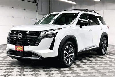 2026 Nissan Pathfinder Platinum 4WD - Captain Chairs, Accent, Cargo, Lighting Pkgs
