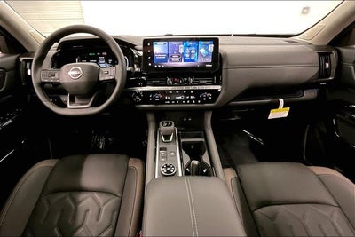 2026 Nissan Pathfinder Platinum 4WD - Captain Chairs, Accent, Cargo, Lighting Pkgs