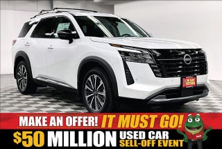 2026 Nissan Pathfinder Platinum 4WD - Captain Chairs, Accent, Cargo, Lighting Pkgs