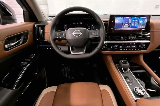 2026 Nissan Pathfinder Platinum 4WD - Captain Chairs, Accent, Lighting, Cargo Pkgs