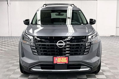 2026 Nissan Pathfinder Platinum 4WD - Captain Chairs and Cargo Packages