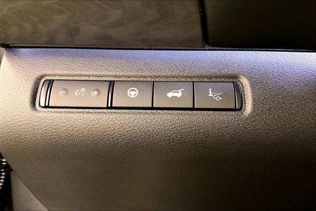 2026 Nissan Pathfinder Platinum 4WD - Captain Chairs and Cargo Packages