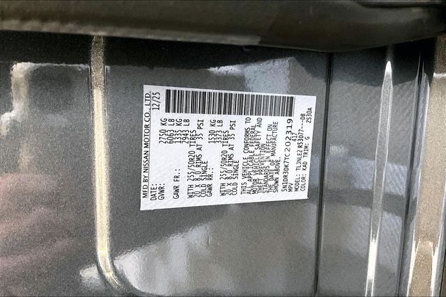 2026 Nissan Pathfinder Platinum 4WD - Captain Chairs and Cargo Packages