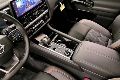 2026 Nissan Pathfinder Platinum 4WD - Captain Chairs and Cargo Packages