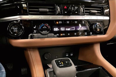 2026 Nissan Pathfinder Platinum 4WD - Captain Chairs - Accent, Cargo Pkgs