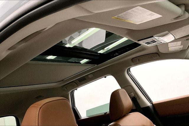 2026 Nissan Pathfinder Platinum 4WD - Captain Chairs - Accent, Cargo Pkgs