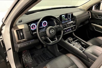 2023 Nissan Pathfinder Platinum 4x4 - Pano Roof - Htd/Cooled Leather - 20'' Wheels