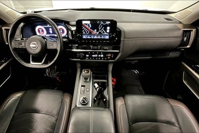 2023 Nissan Pathfinder Platinum 4x4 - Pano Roof - Htd/Cooled Leather - 20'' Wheels