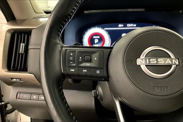 2023 Nissan Pathfinder Platinum 4x4 - Pano Roof - Htd/Cooled Leather - 20'' Wheels