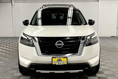 2023 Nissan Pathfinder Platinum 4x4 - Pano Roof - Htd/Cooled Leather - 20'' Wheels