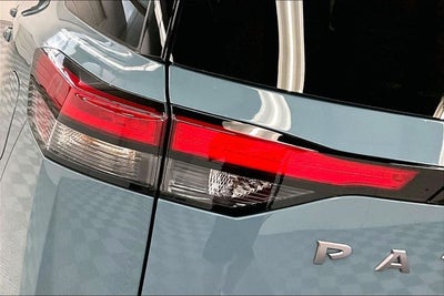 2026 Nissan Pathfinder Platinum 4WD - Captain Chairs and Cargo Packages
