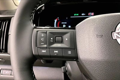 2026 Nissan Pathfinder Platinum 4WD - Captain Chairs and Cargo Packages