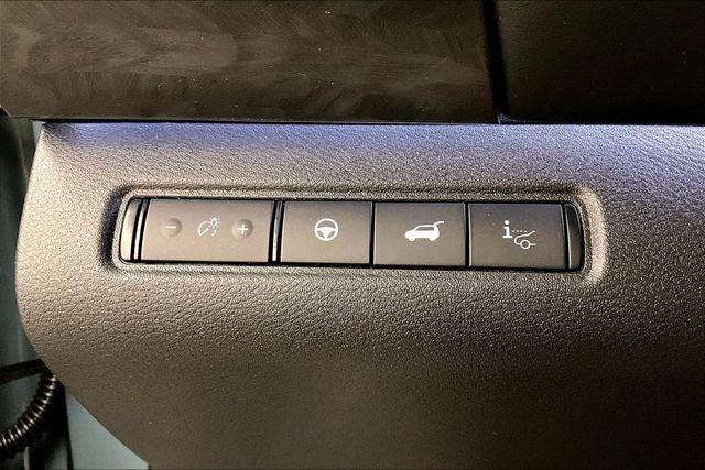 2026 Nissan Pathfinder Platinum 4WD - Captain Chairs and Cargo Packages