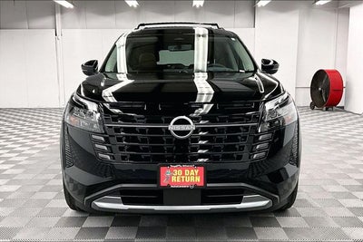 2026 Nissan Pathfinder Platinum 4WD - Captain Chairs, Accent, Lighting, Cargo Pkgs