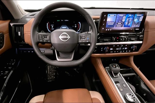 2026 Nissan Pathfinder Platinum 4WD - Captain Chairs, Accent, Lighting, Cargo Pkgs
