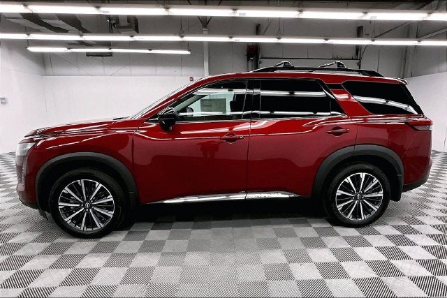 2026 Nissan Pathfinder Platinum 4WD - Captain Chairs, Accent, Cargo, Lighting Pkgs