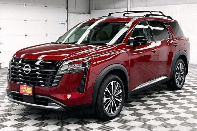 2026 Nissan Pathfinder Platinum 4WD - Captain Chairs, Accent, Cargo, Lighting Pkgs
