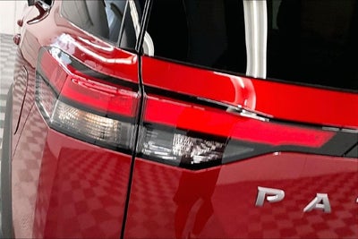 2026 Nissan Pathfinder Platinum 4WD - Captain Chairs, Accent, Cargo, Lighting Pkgs